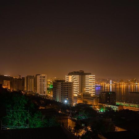 Red Roof Hotel Баку Экстерьер фото